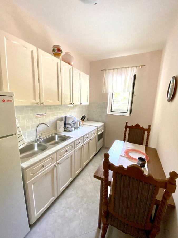 Apartment Kurelic Rab Kampor