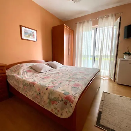 Guesthouse Kurelic Rab Kampor Exterior photo