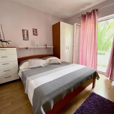 Guesthouse Kurelic Rab Kampor Exterior photo